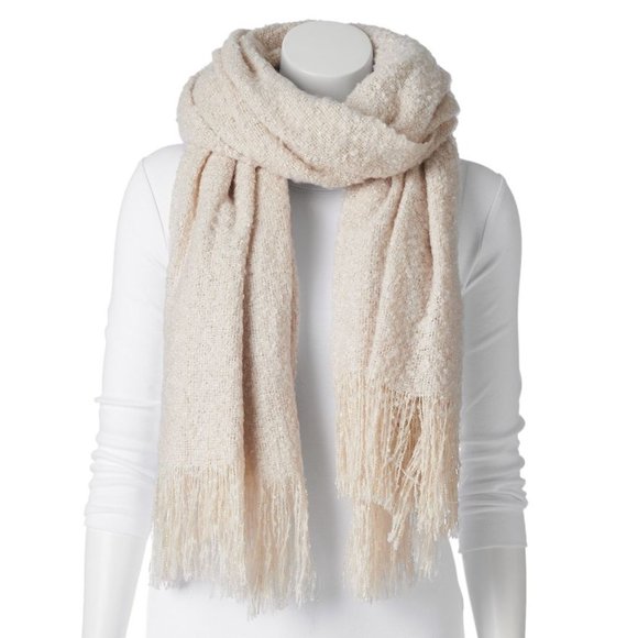 Madden Girl Accessories - Madden Girl Ivory Fringed Boucle Blanket Wrap